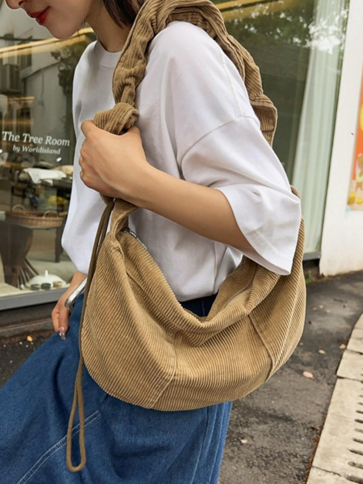 Gestreifte Cord-Umhängetasche