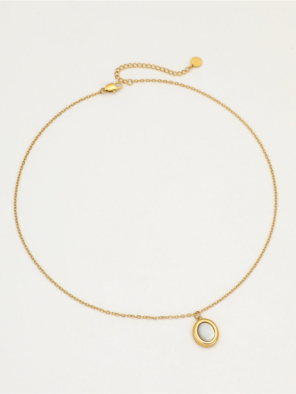 Gold Pearl Oval Pendant Necklace