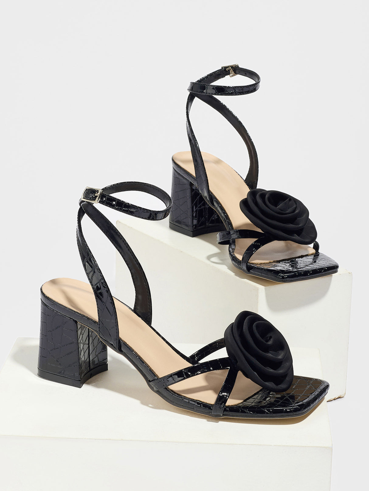 Black Square-toe High-heeled Sandals With 3D Floral Embossing