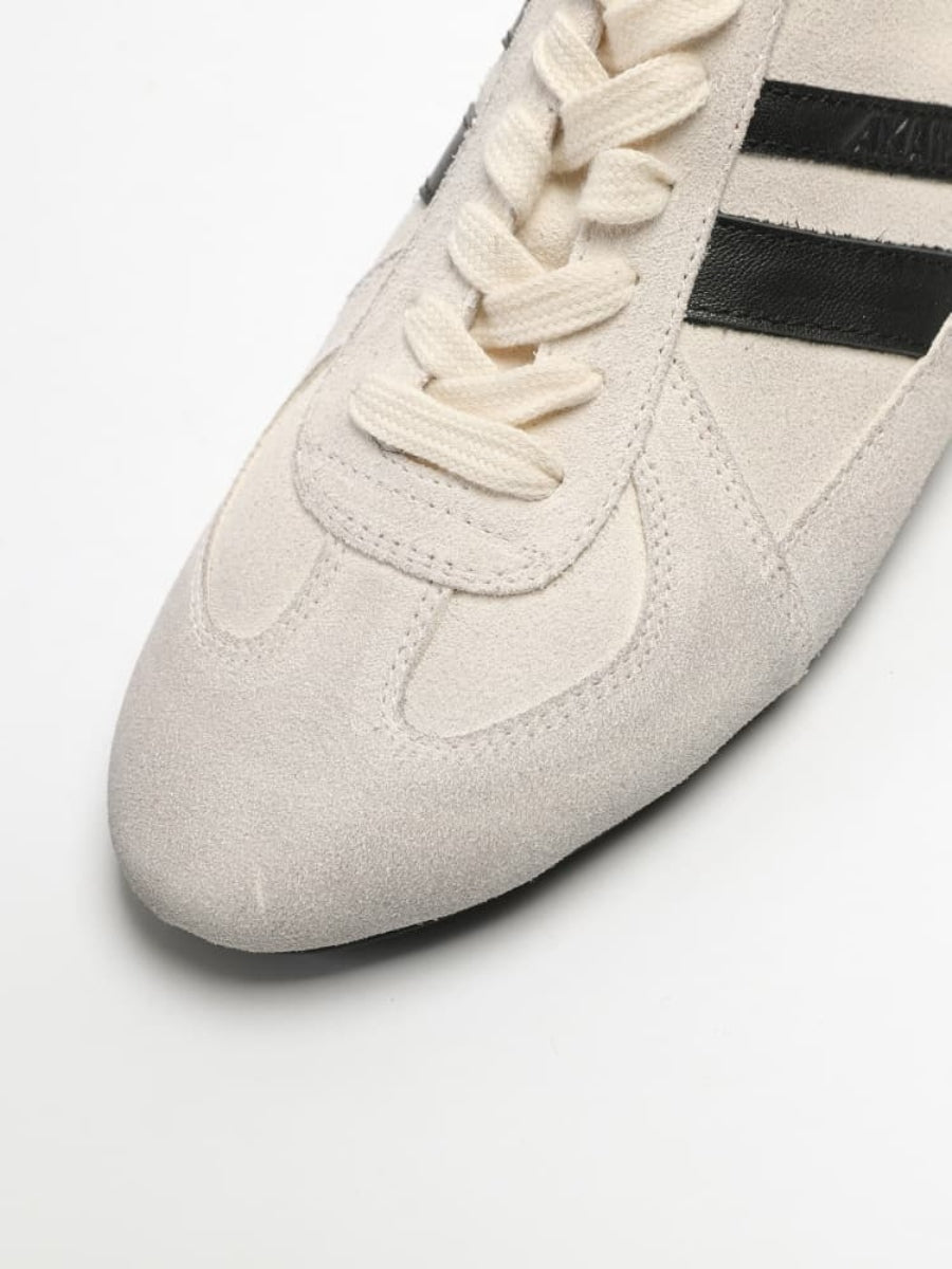 Casual, Stylish, Retro, And Sophisticated Thin-soled Shoes Distressed Couple Racing Shoes