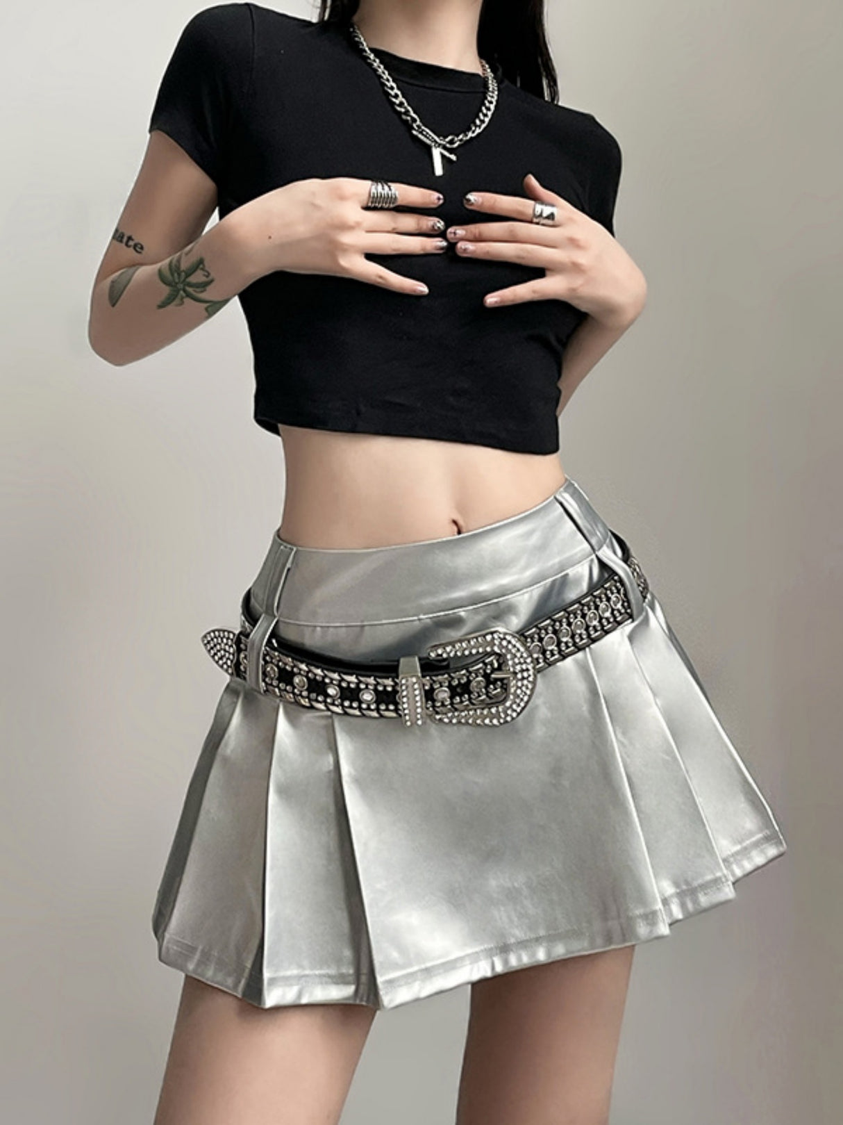 PU High-waisted No Belt Pleated Skirt