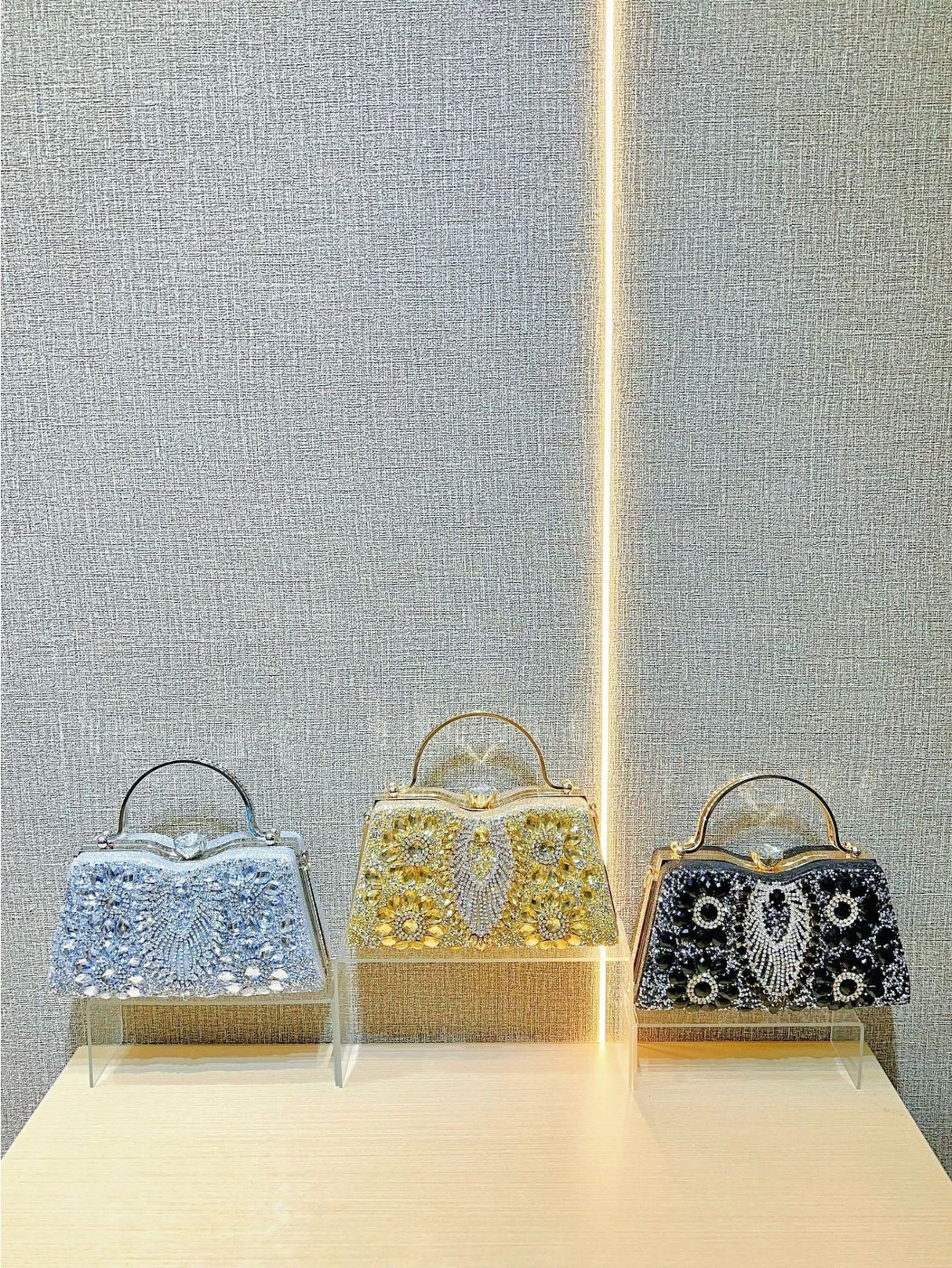 Liber Four Seasons ACC Diamond