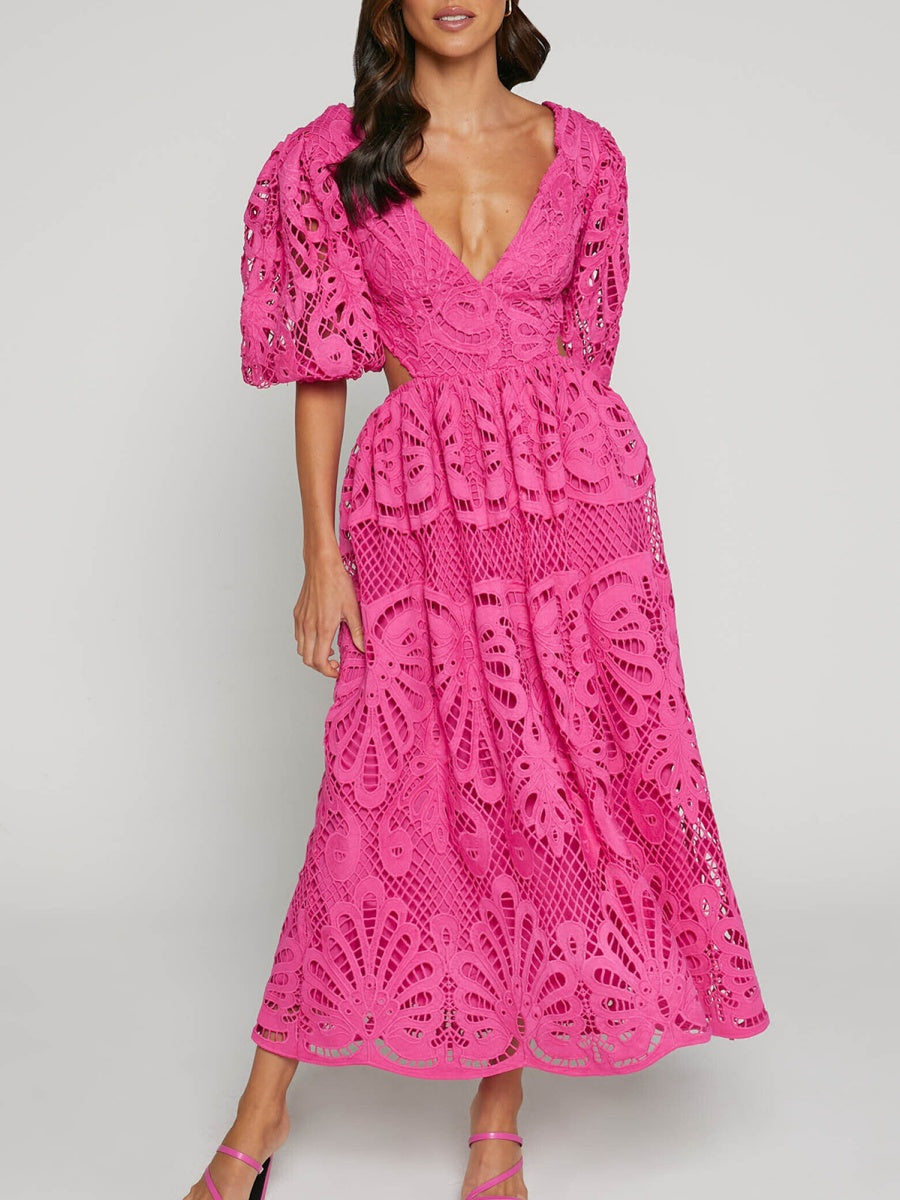 Robe midi sexy en dentelle brodée à col V