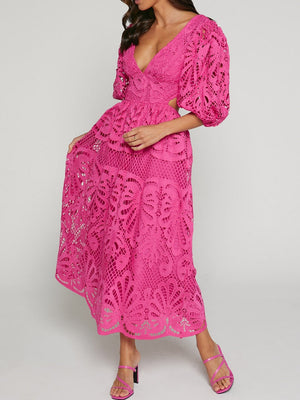 Robe midi sexy en dentelle brodée à col V