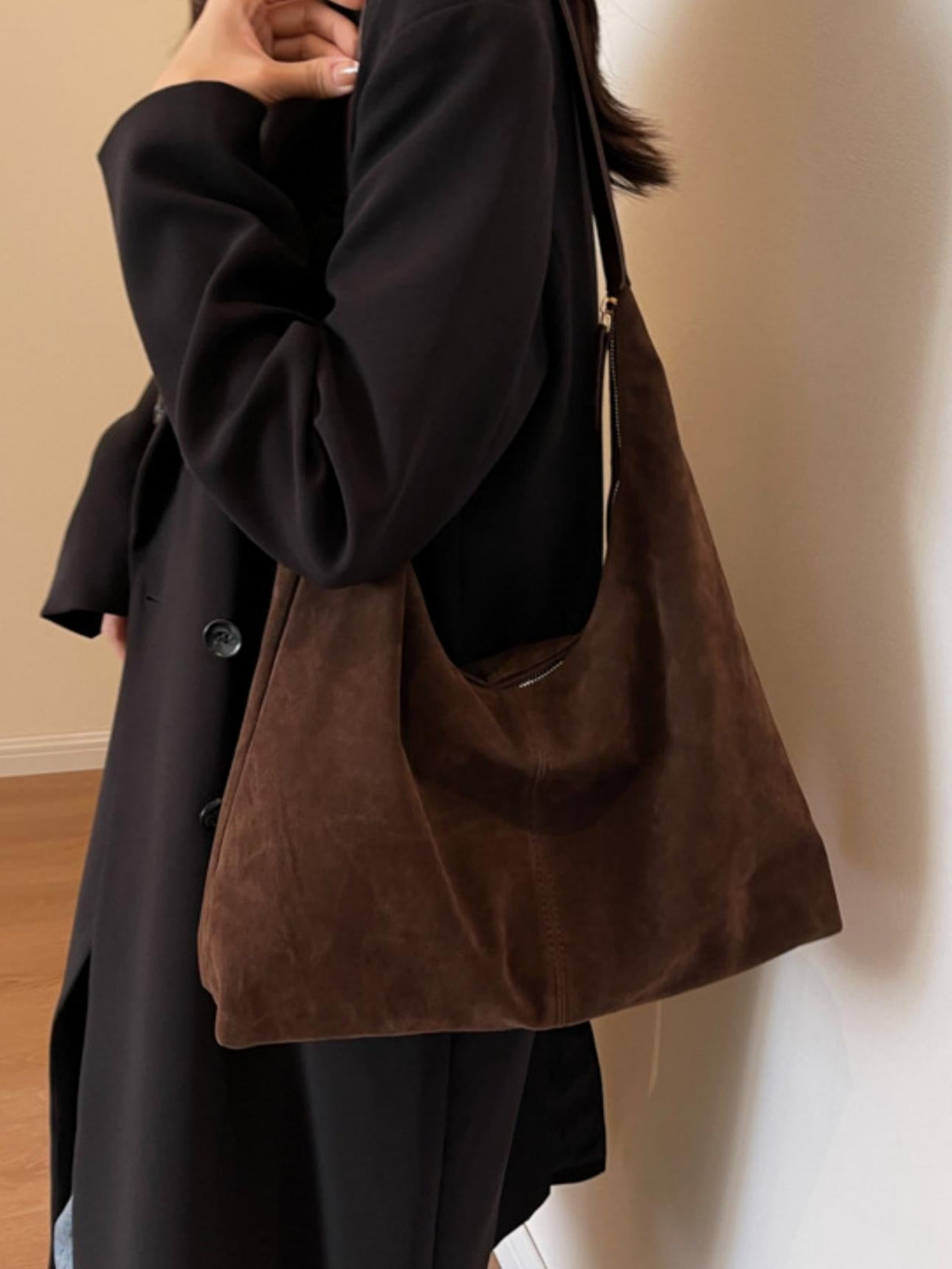 Sac bandoulière en daim polyvalent pour les trajets quotidiens et grande capacité