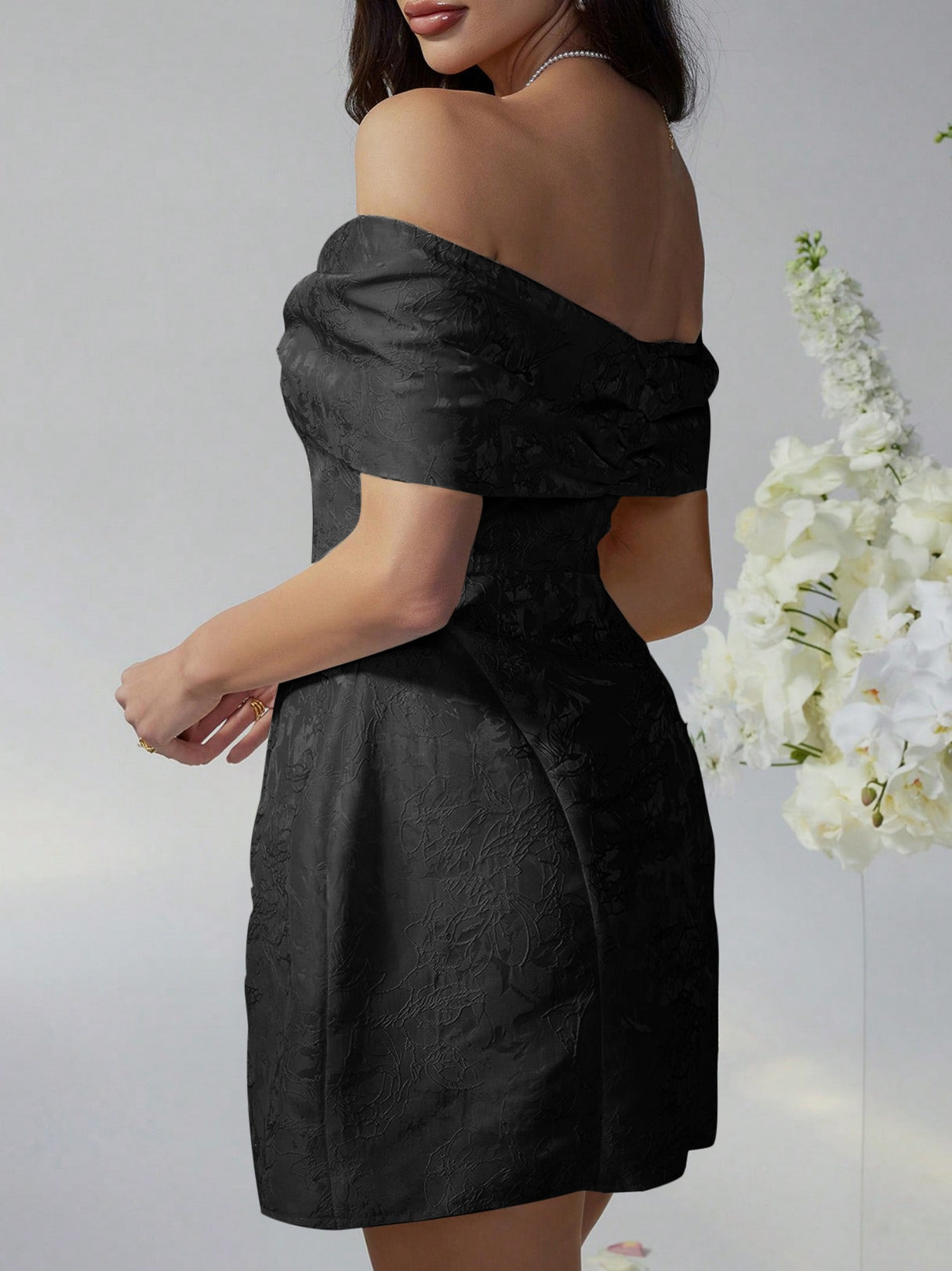 Bow Jacquard Off-shoulder Mini&Short Dresses