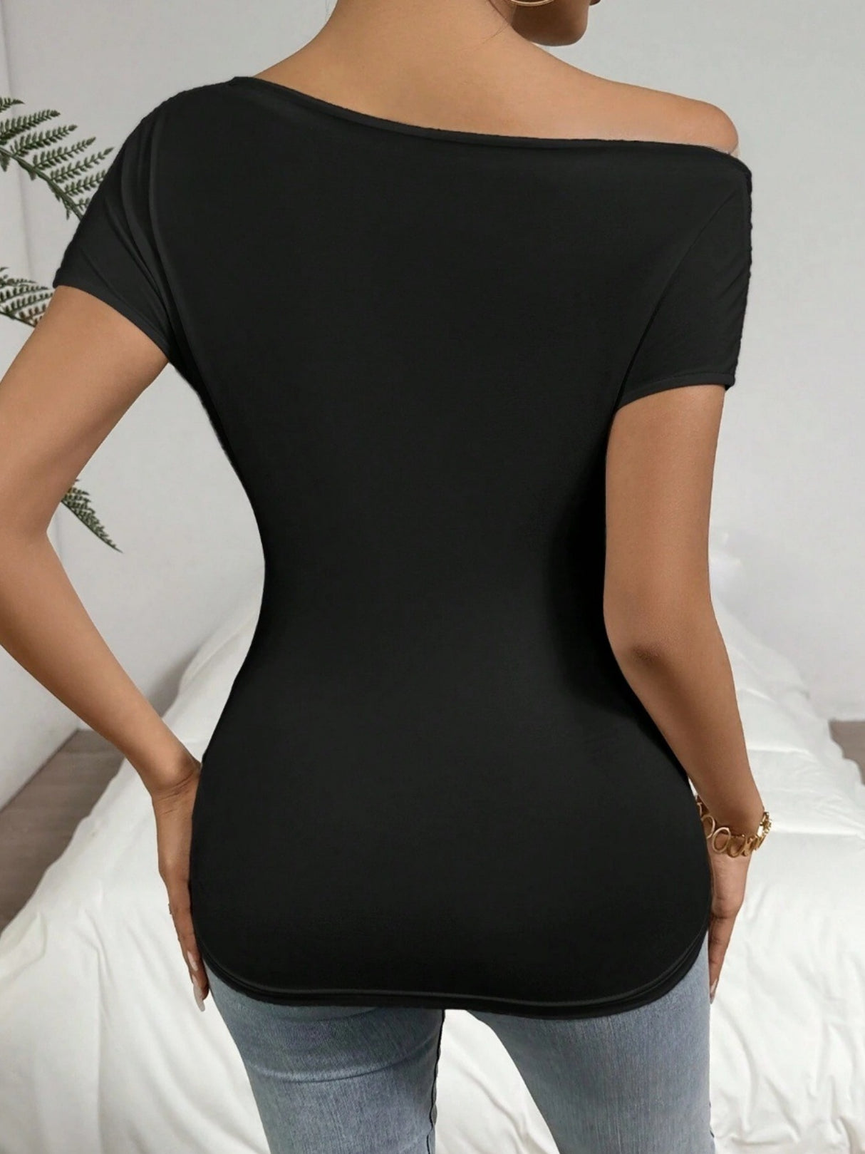 Pleated Asymmetrical Collar V-neck Short-sleeved T-shirt