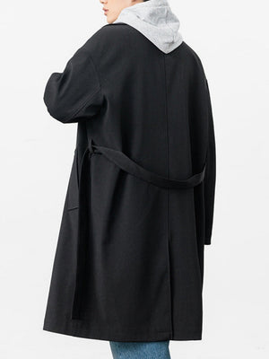 Retro-Trenchcoat, der über das Knie reicht