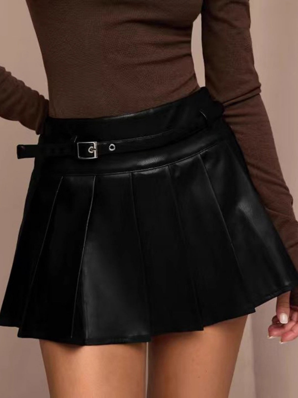 PU High-waisted Belt Decoration Pleated Skirt