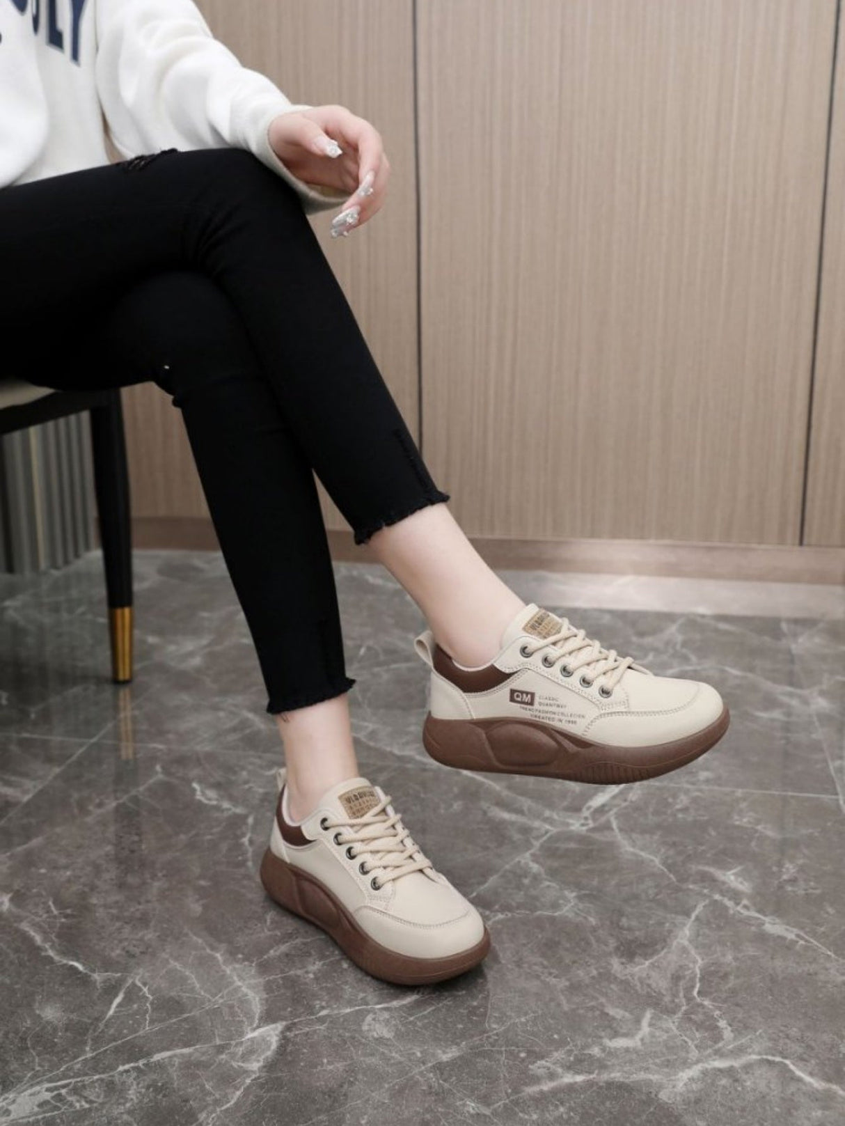 Women's Thick-soled Casual Sneakers