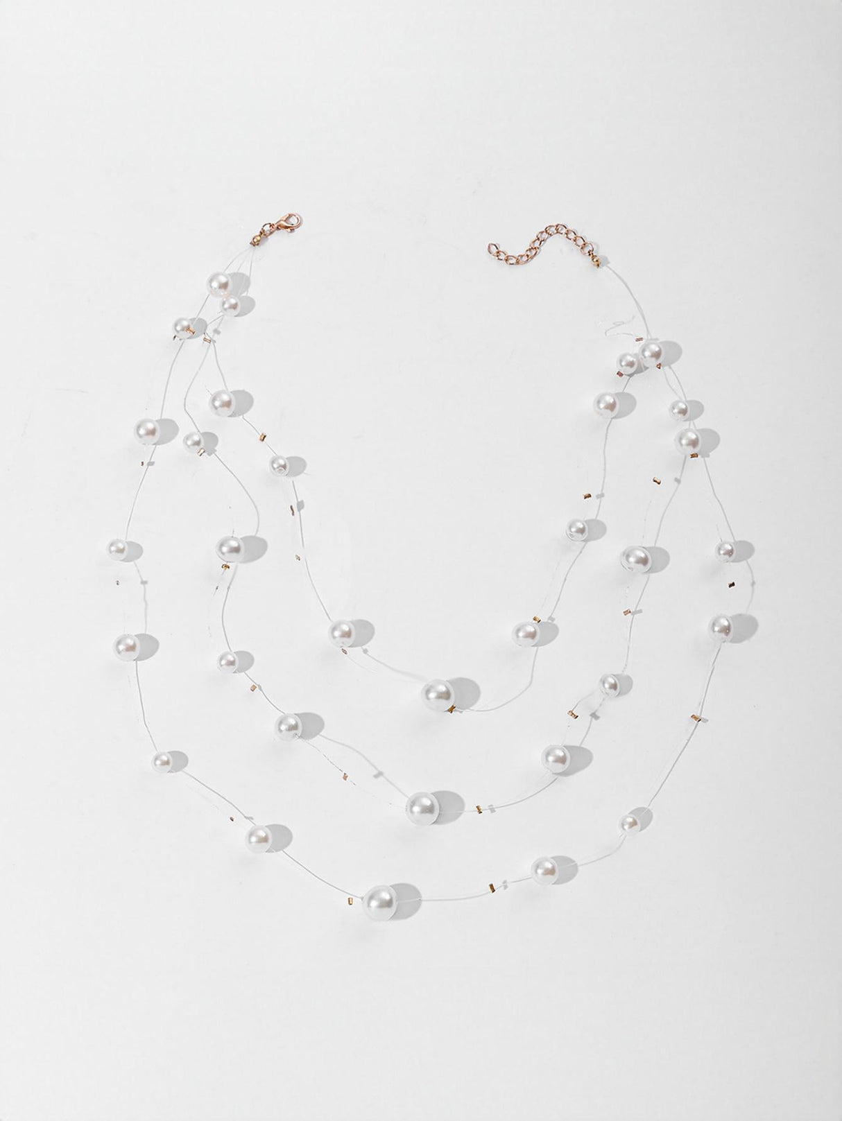 Multi-layered Pearl Pendant Necklace