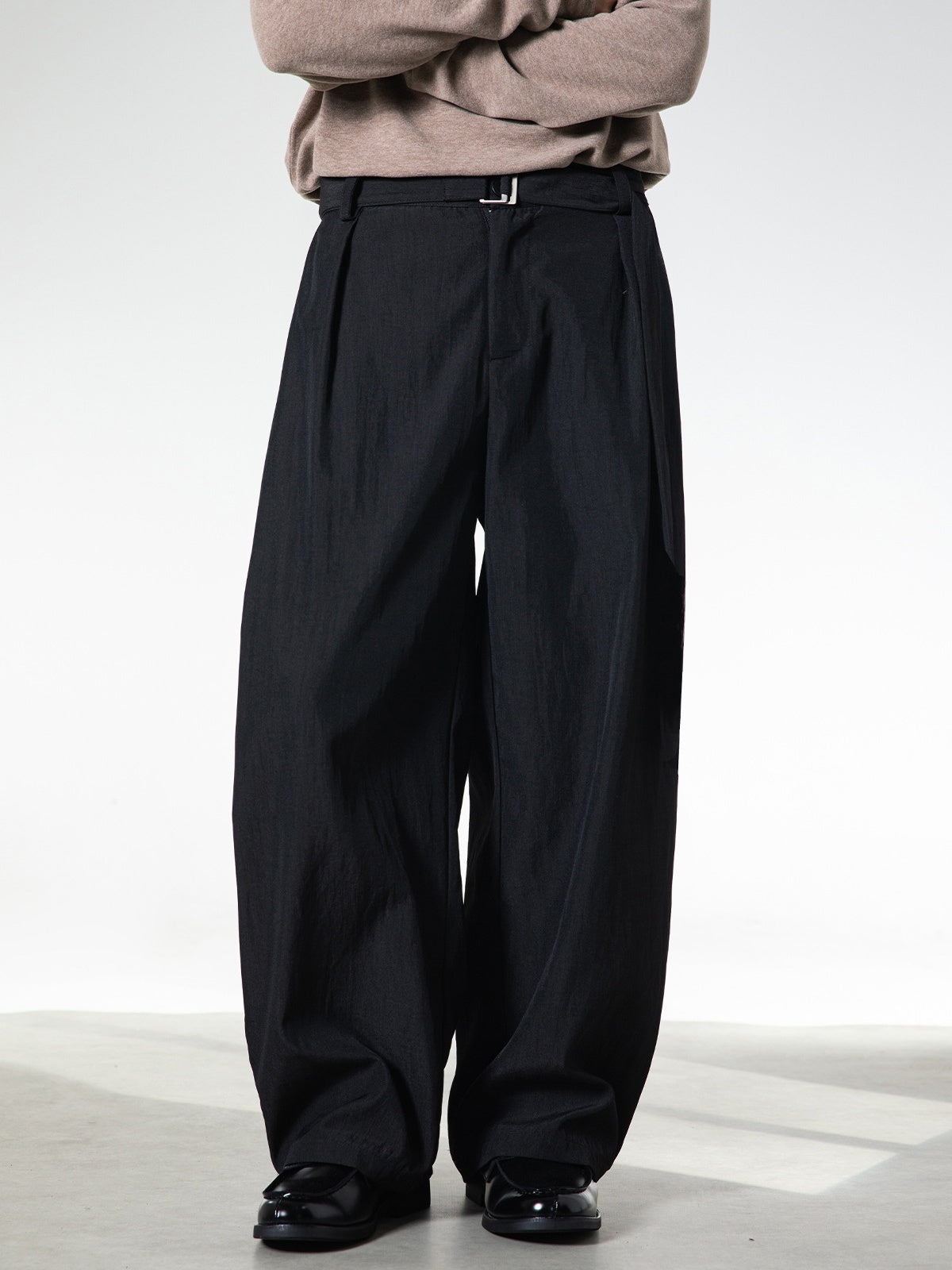Micro-wrinkle Skin Adjustable Belt Straight-fit Dress Pants