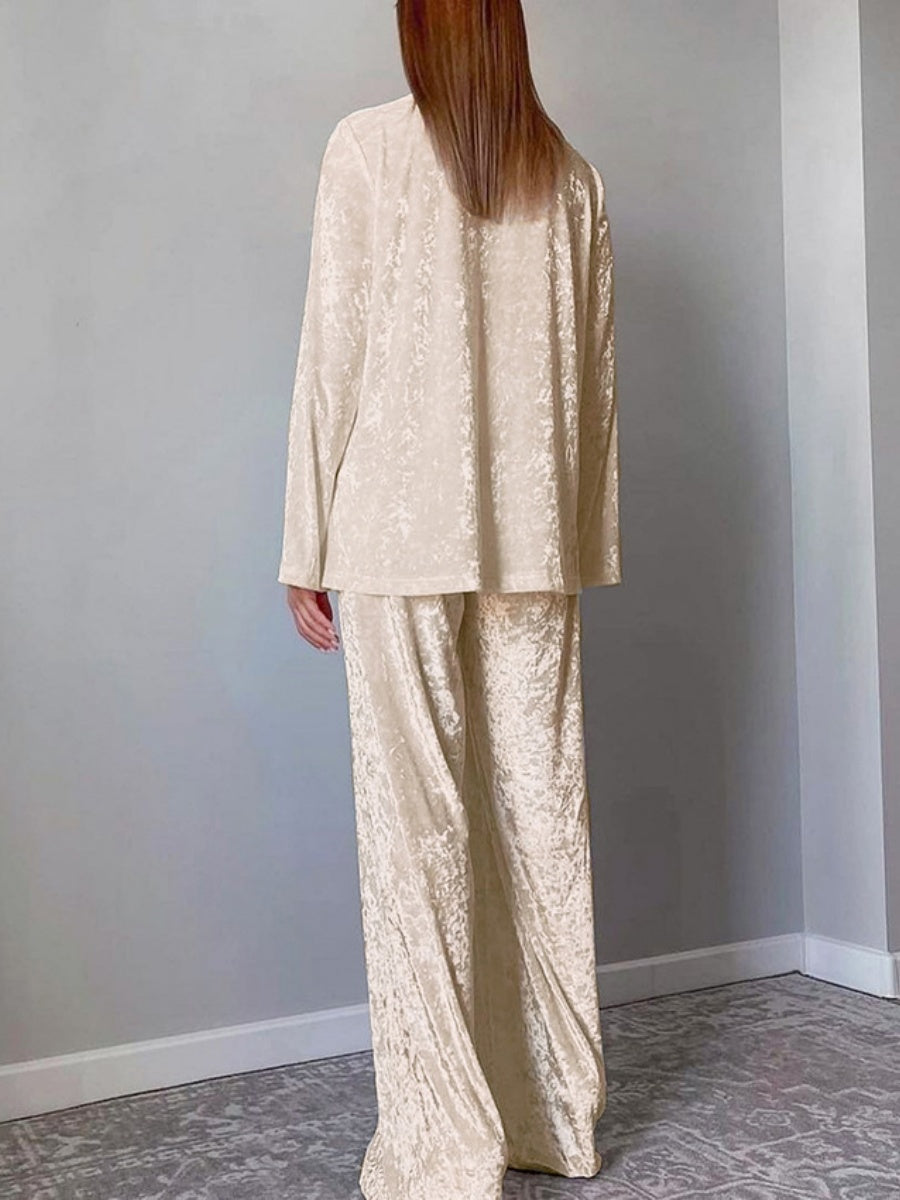 Warmhaltender, dicker Samt-Pyjama-Set mit langen Ärmeln und langen Beinen (zweiteilig)
