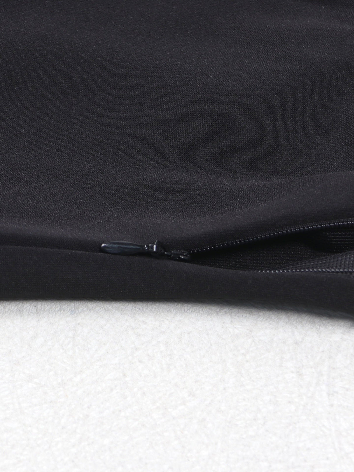 Pearl Langarm-Zweiteiler mit schmaler Passform und elastischem Bund