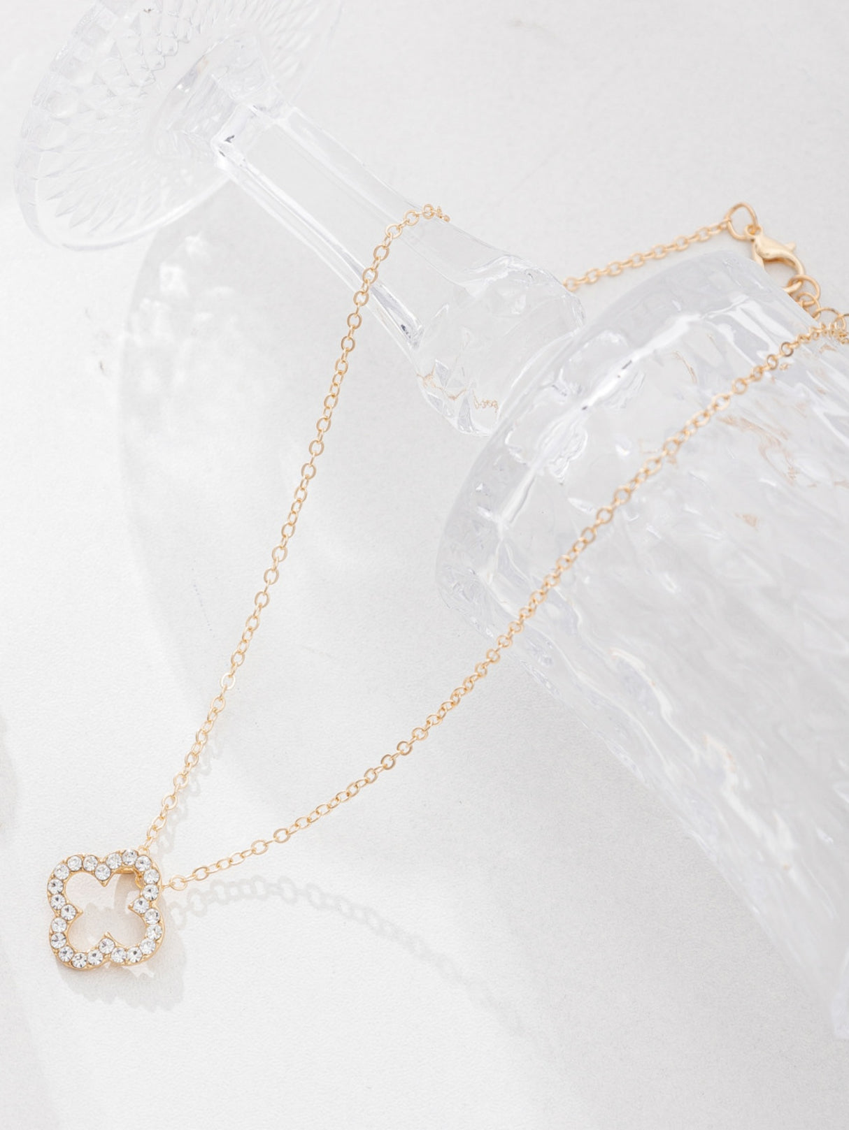 Four-leaf Clover Diamond Pendant Necklace