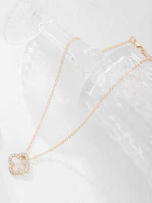 Four-leaf Clover Diamond Pendant Necklace