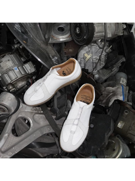 AKAIFU Slip-on Thin-soled Casual Shoes Retro German Training Couple Style