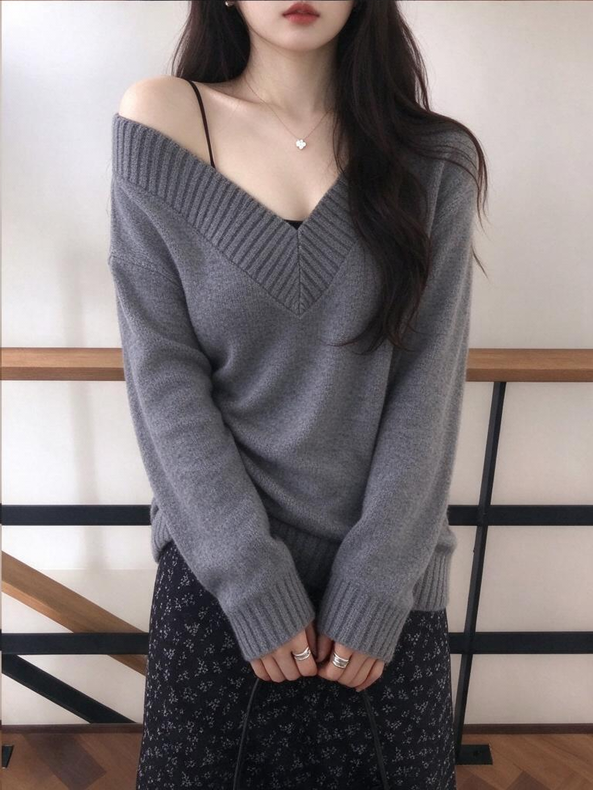 Slim-fitting Knit Sweater