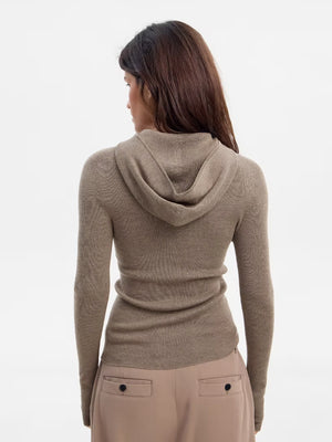 Half-zip Hooded Knit Sweater, Stylish And Suitable For Commuting, Slim Fit, Long Sleeves.