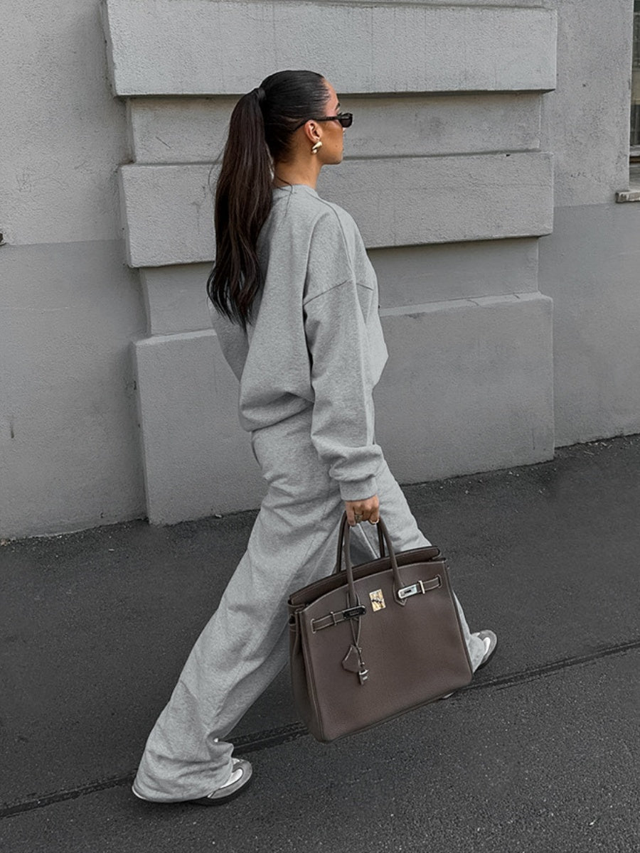 Pullover sweatshirt Gray straight-leg trousers two-piece suit
