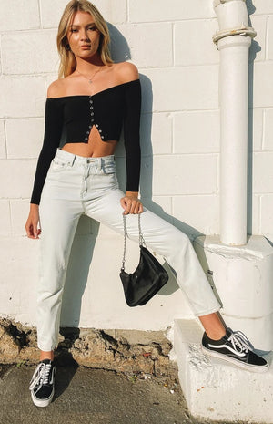Short, Sexy, Fitted Long-sleeved Cardigan
