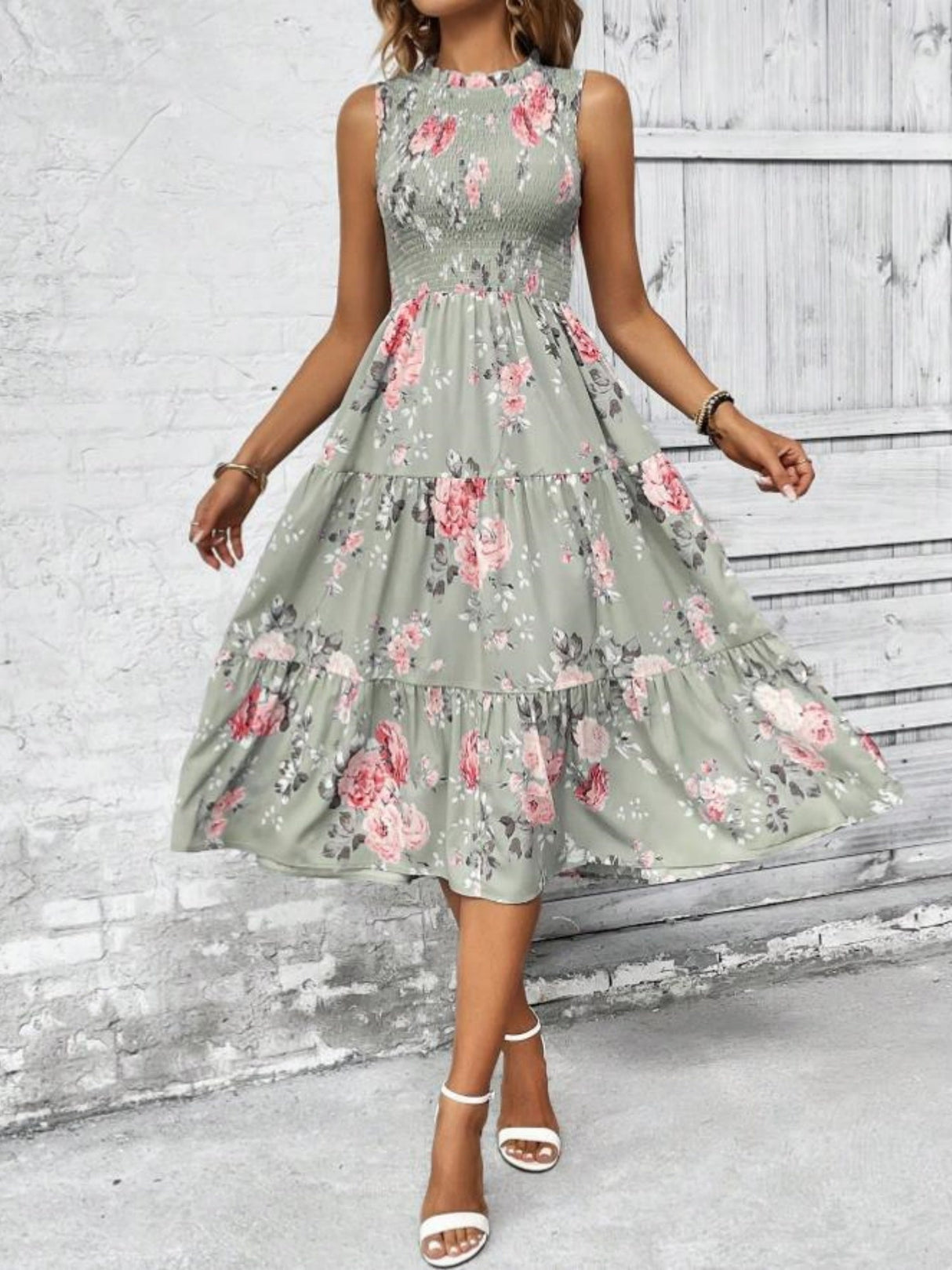 Floral Print Round Neck Sleeveless Maxi Dresses