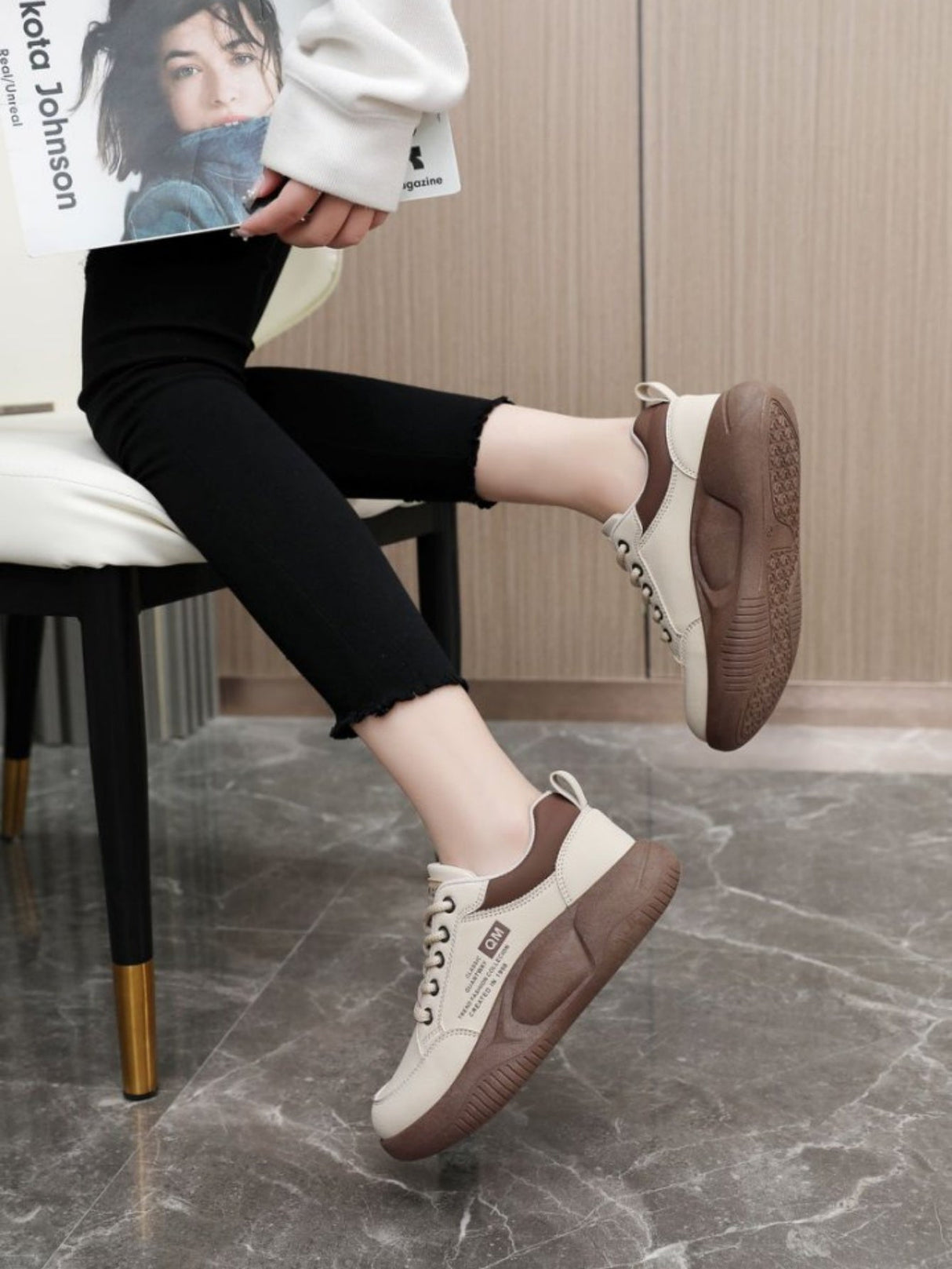 Women's Thick-soled Casual Sneakers