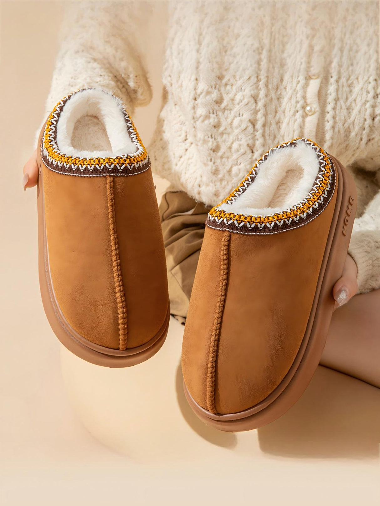 Solid Color Stitching Thick-soled Slippers