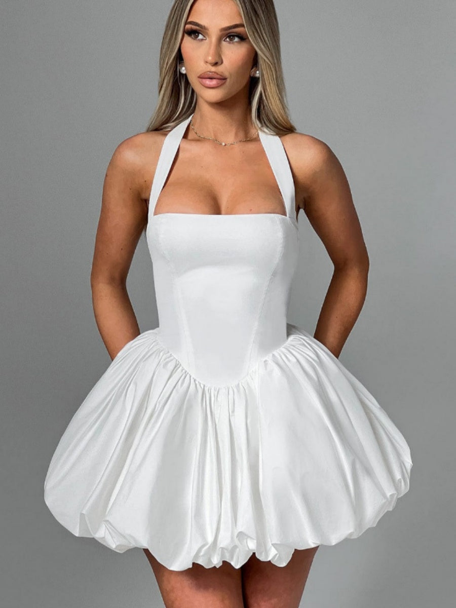 Robes courtes et mini à dos nu et tutu