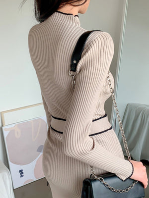 Half-high Collar, Ribbed, Slim-fitting, Color-blocked Mid-length Knitted Dress With Ties