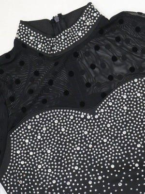 Robe maxi brillante de soirée à manches longues en résille ornée de strass thermocollants, fendue et cintrée à la taille