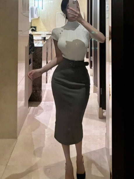 Stylish And Slimming High-waisted Belted Pencil Skirt