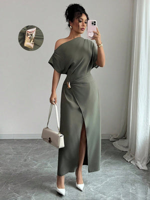 Off-shoulder Slit Commuting Maxi Dresses