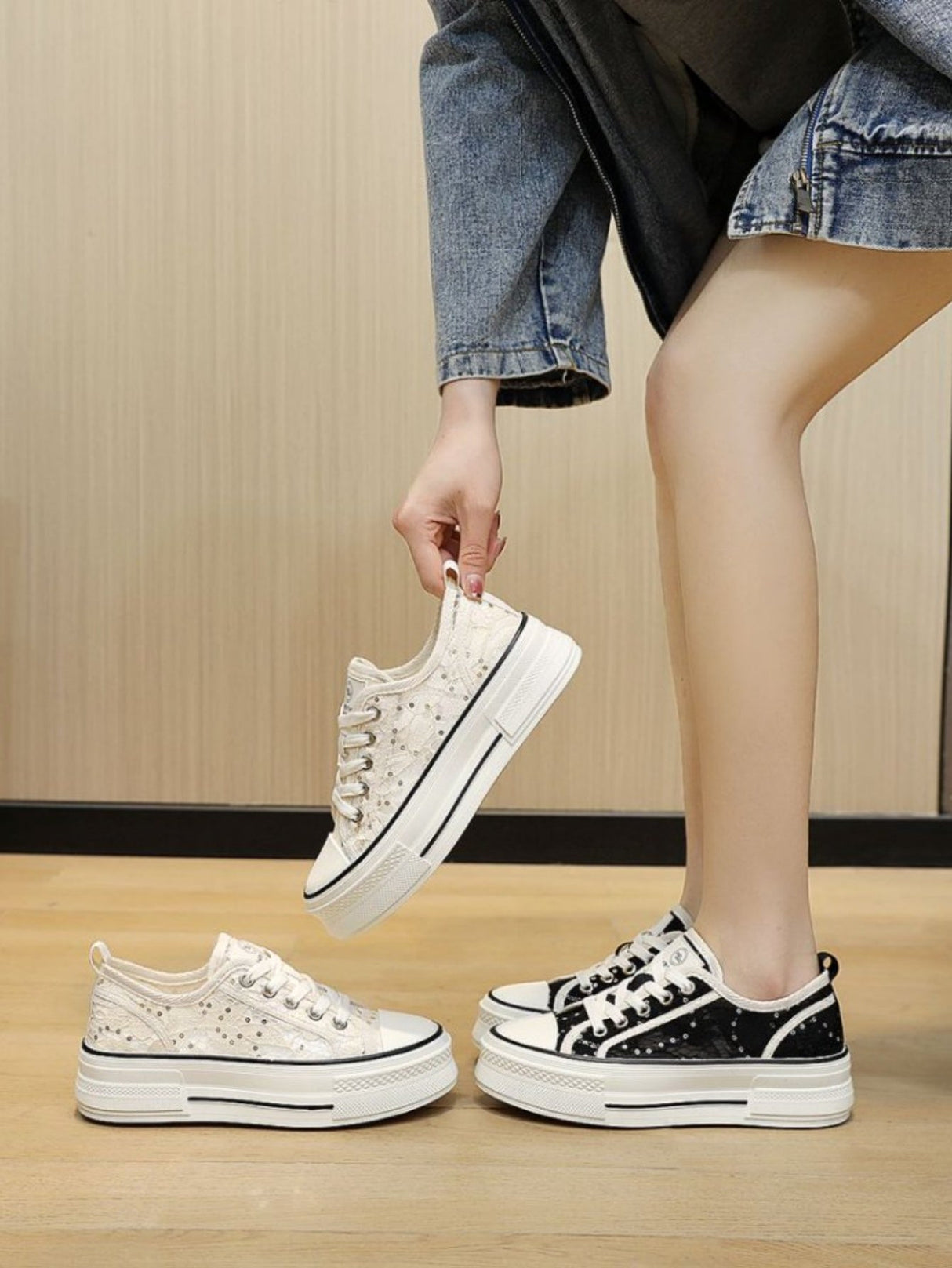 Sequined Mesh Thick-soled Women's Casual Sneakers