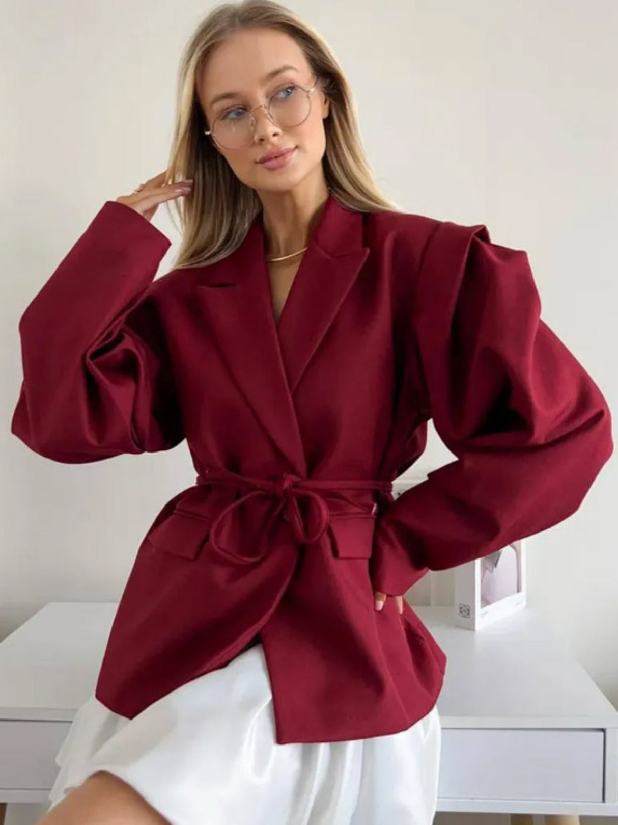 Blazers à bretelles et col en V pour les trajets domicile-travail