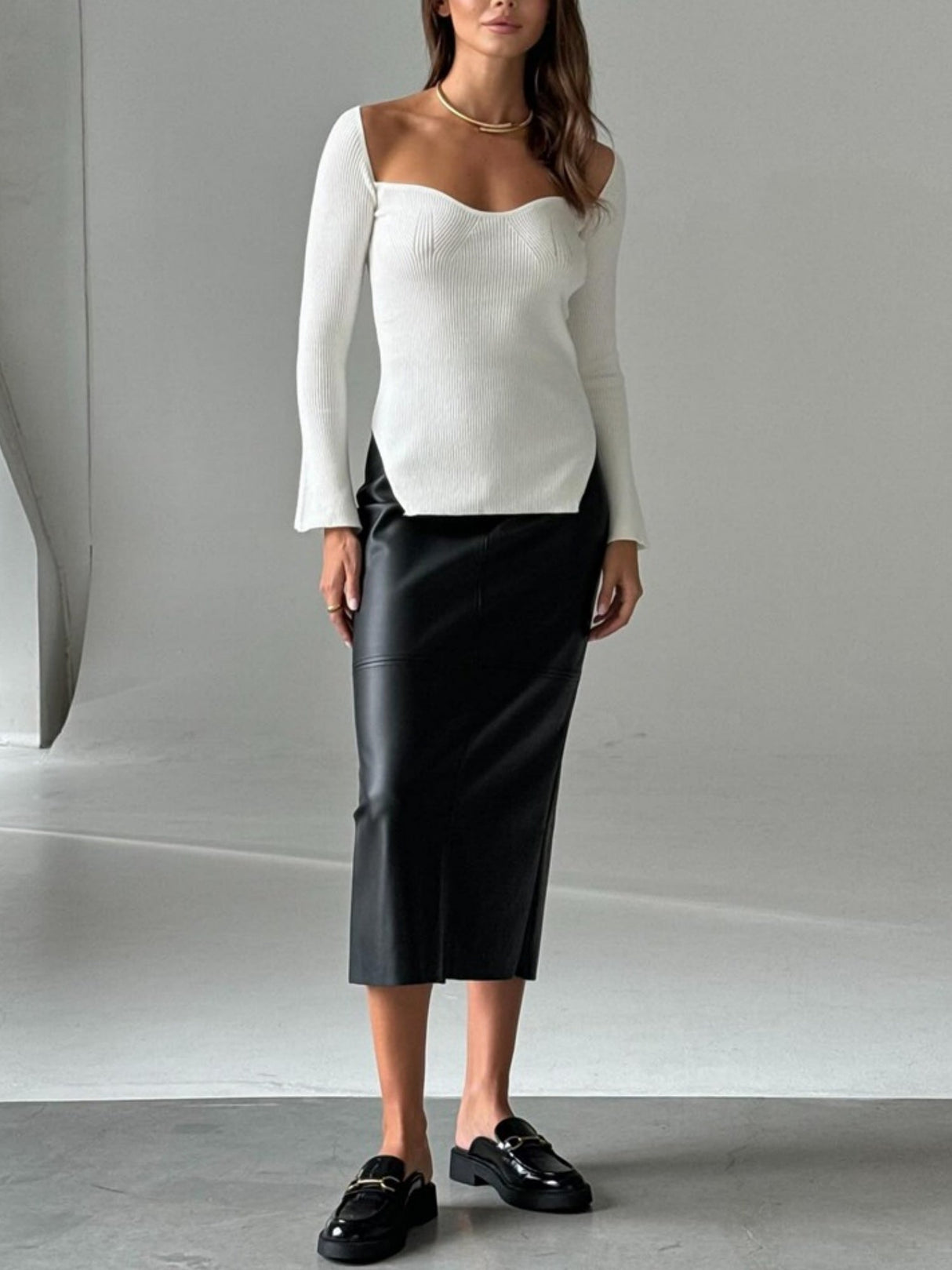 Leather Stitching High-waisted Back Slit Long Skirts