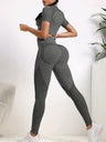 Seamless Buttock Lifting, Tight Fit, Breathable Women's Yoga Set