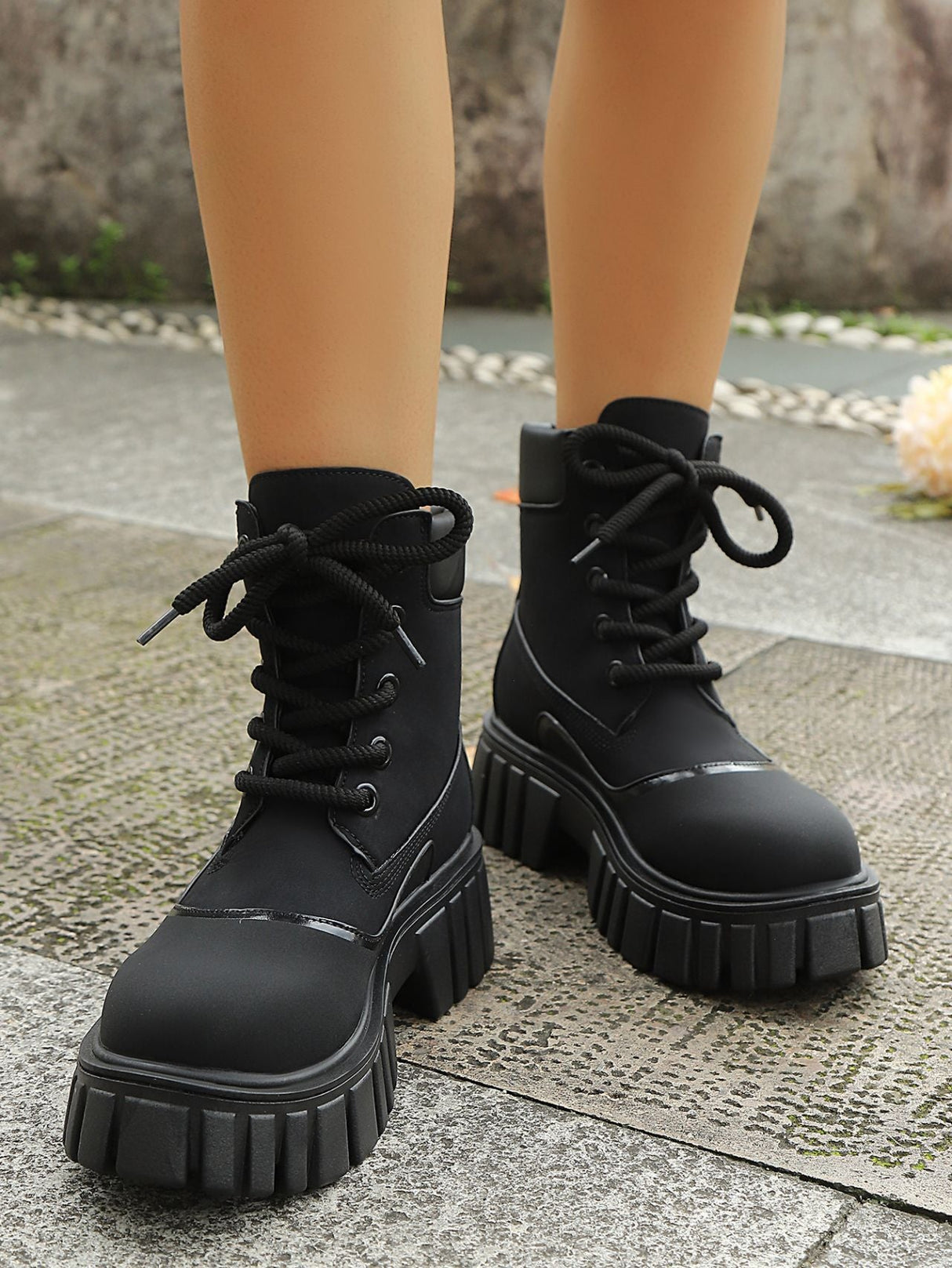 Platform Martin Boots