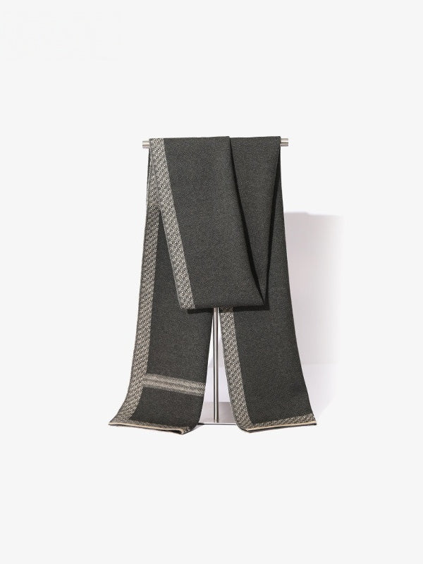 Écharpes en laine à rayures et à carreaux