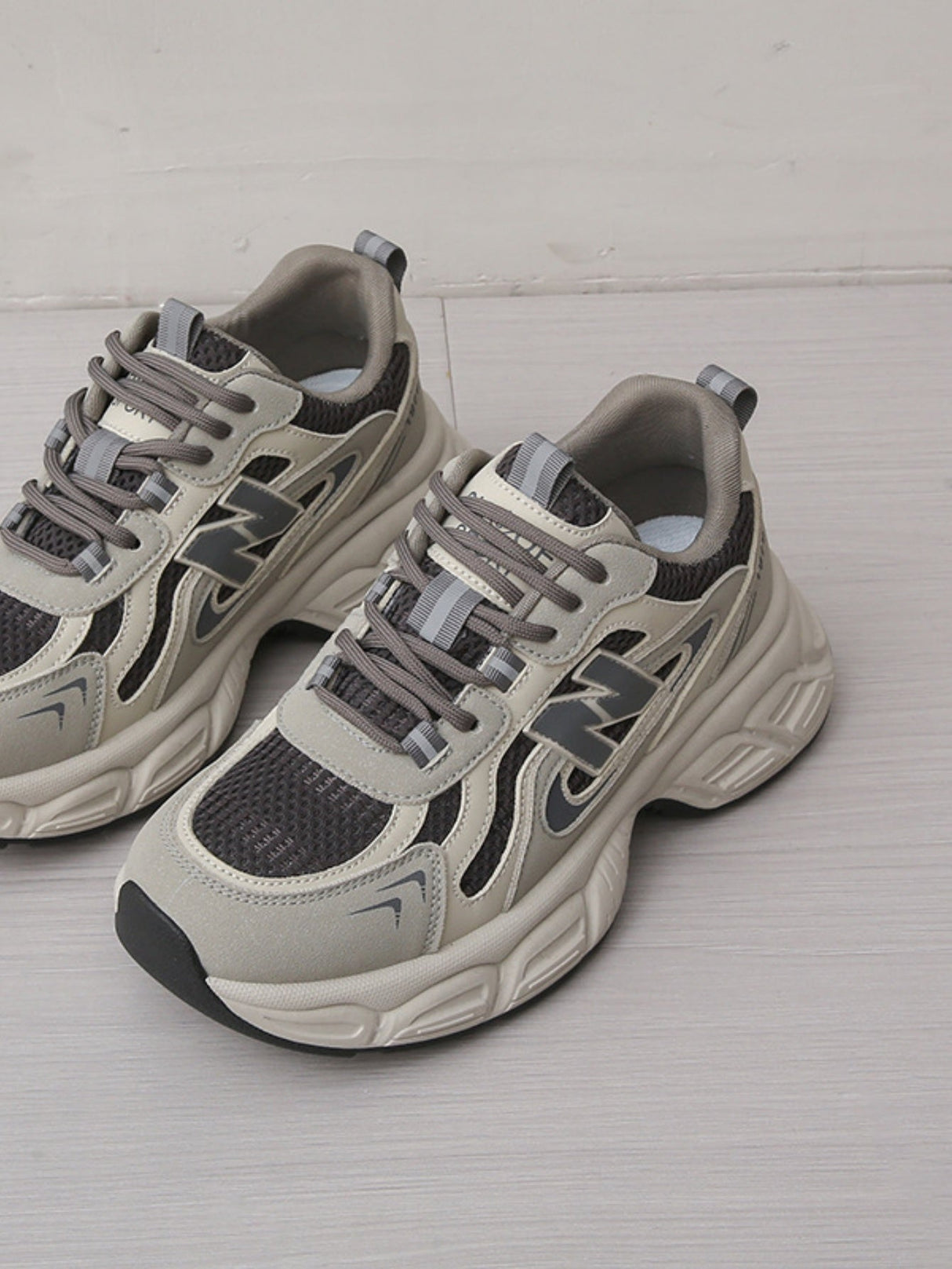 Thick-soled Women's Casual Sports Shoes