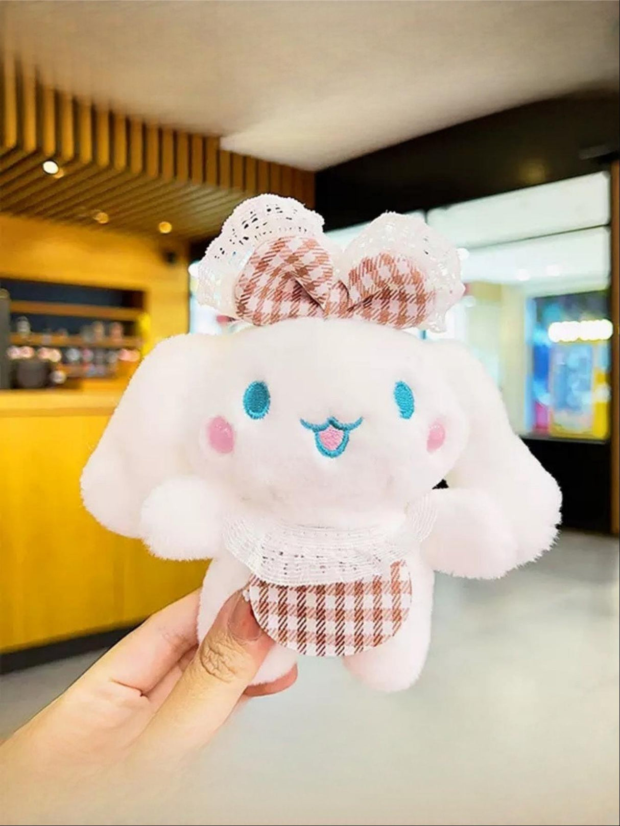 Plüschhasen-Schlüsselanhänger