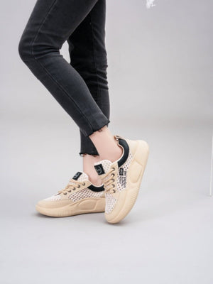 Large Mesh Women's Casual Sports Shoes