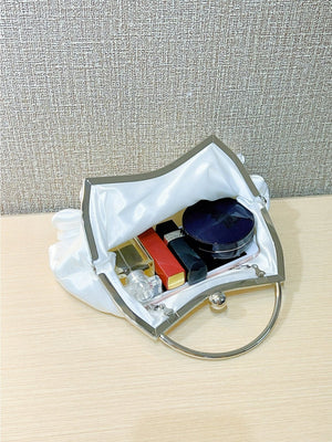 Liber Four Seasons ACC Pearl Bow Cloud Bag