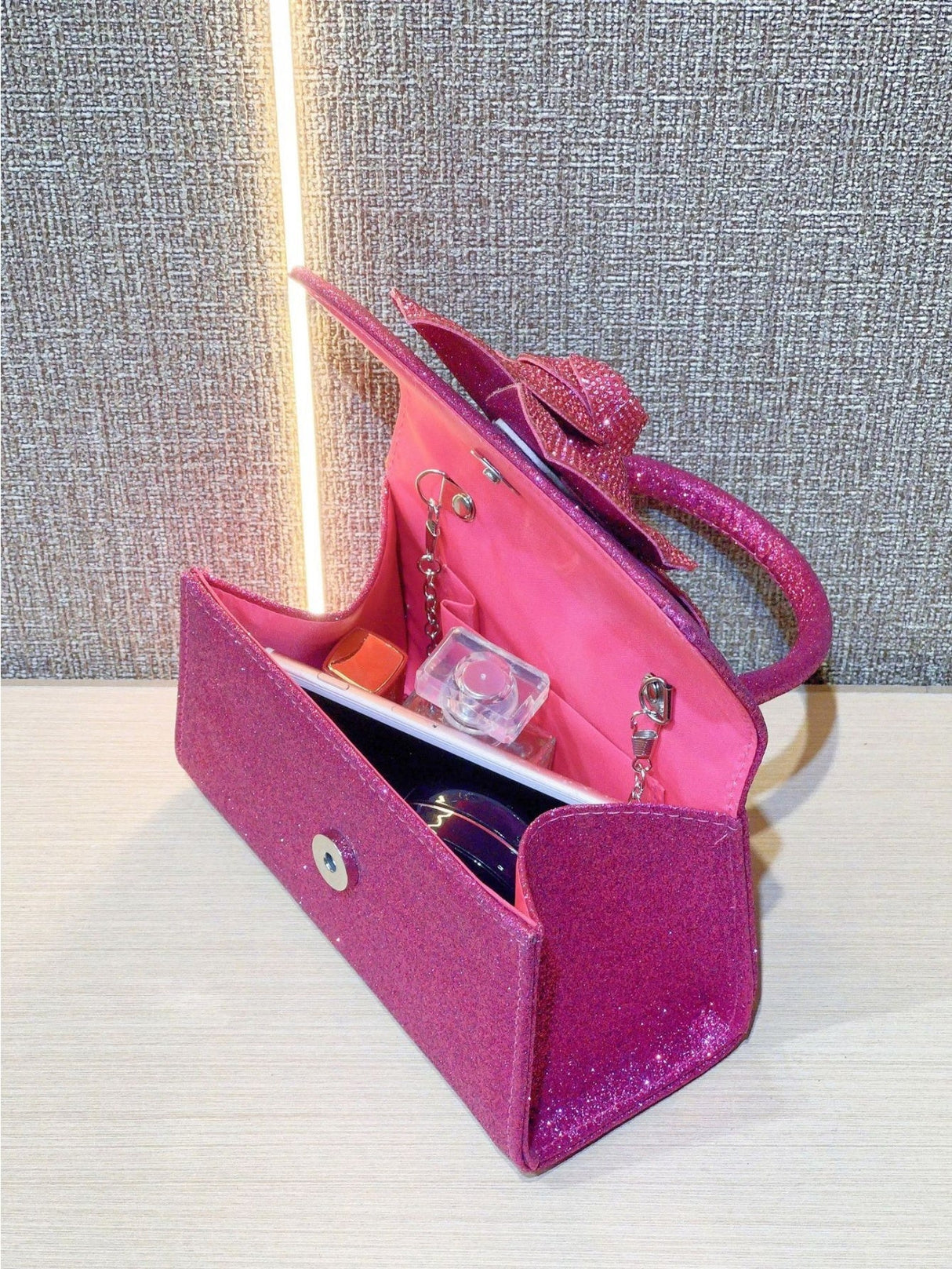 Liber Four Seasons ACC Flower Small Square Bun