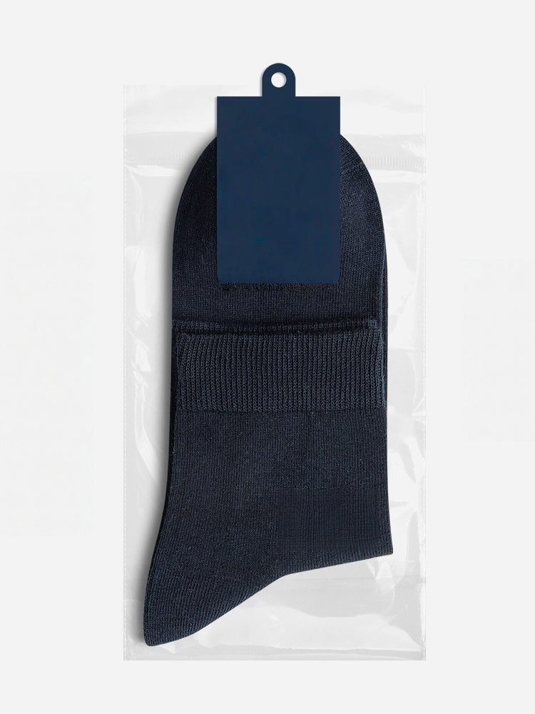 Antibacterial Four Seasons Moisture-wicking Breathable Medium Tube Socks