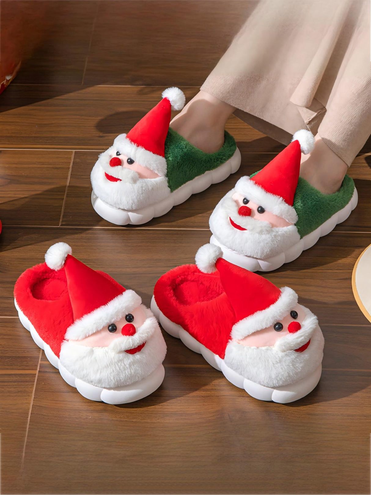 Santa Claus Color-block Slippers