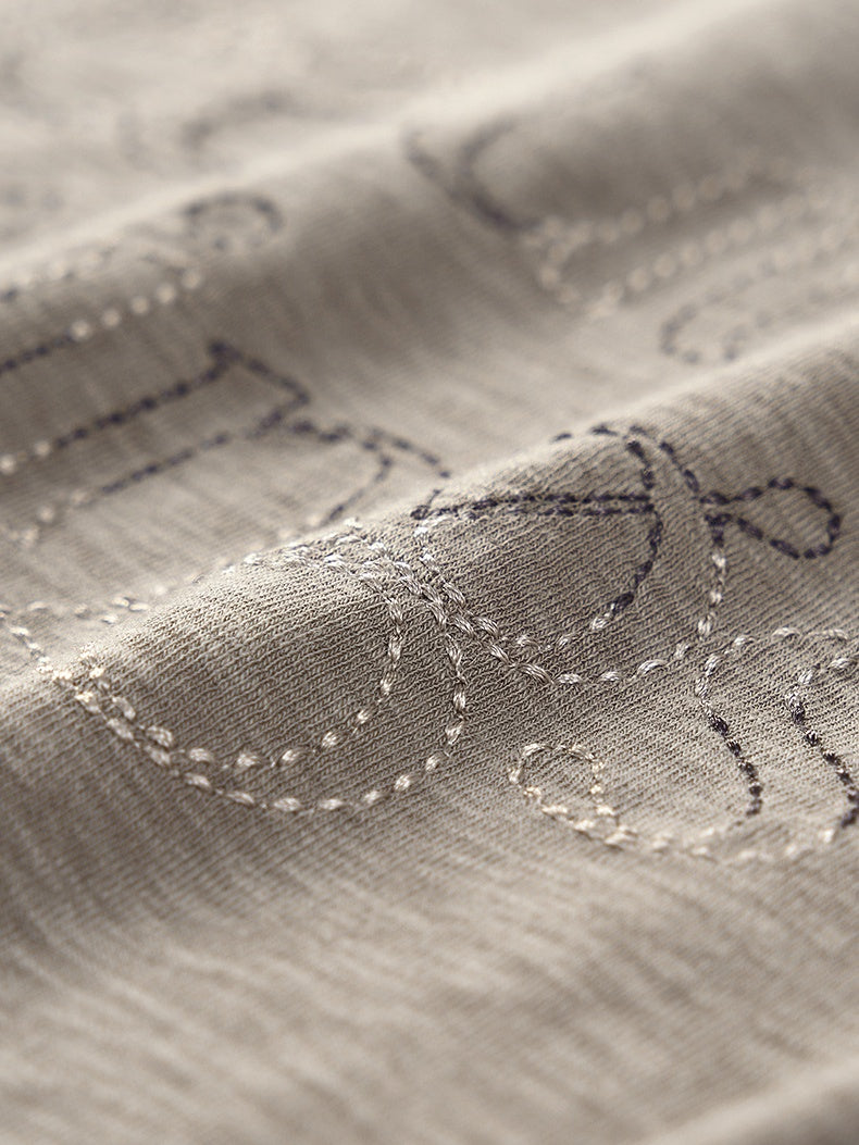 Liber Autumn Neutral wear Embroidery Letter T-shirts