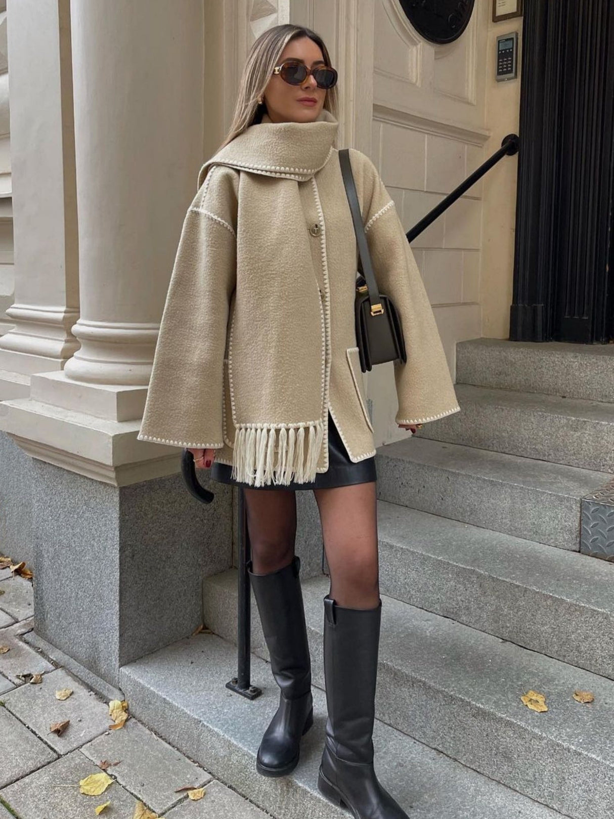 Wool Coat With Scarf And Tassels, Warm And Thick For Autumn And Winter.