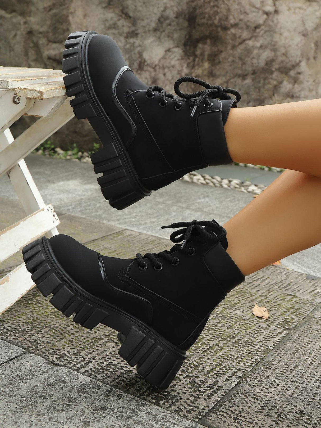 Platform Martin Boots