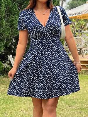 Floral Print V-neck Short Sleeve Mini&Short Dresses